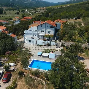 M Apartament